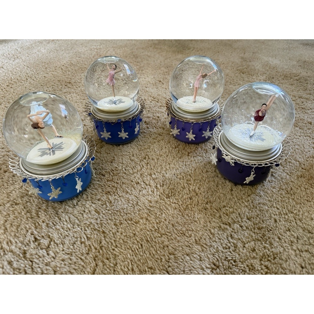 Hallmark 2002 Salt Lake Olympics Musical Snow Globe  Ice Skating Set Of 4